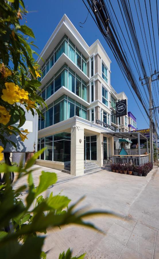 Sleep To Fly Hotel & Hostel Suvarnabhumi Airport Bangkok Exteriör bild
