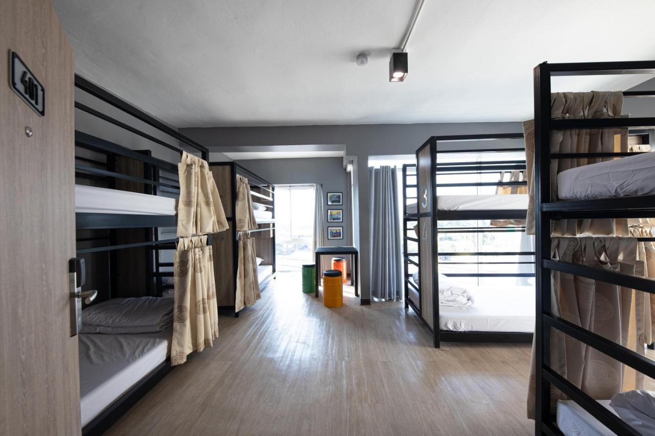 Sleep To Fly Hotel & Hostel Suvarnabhumi Airport Bangkok Exteriör bild